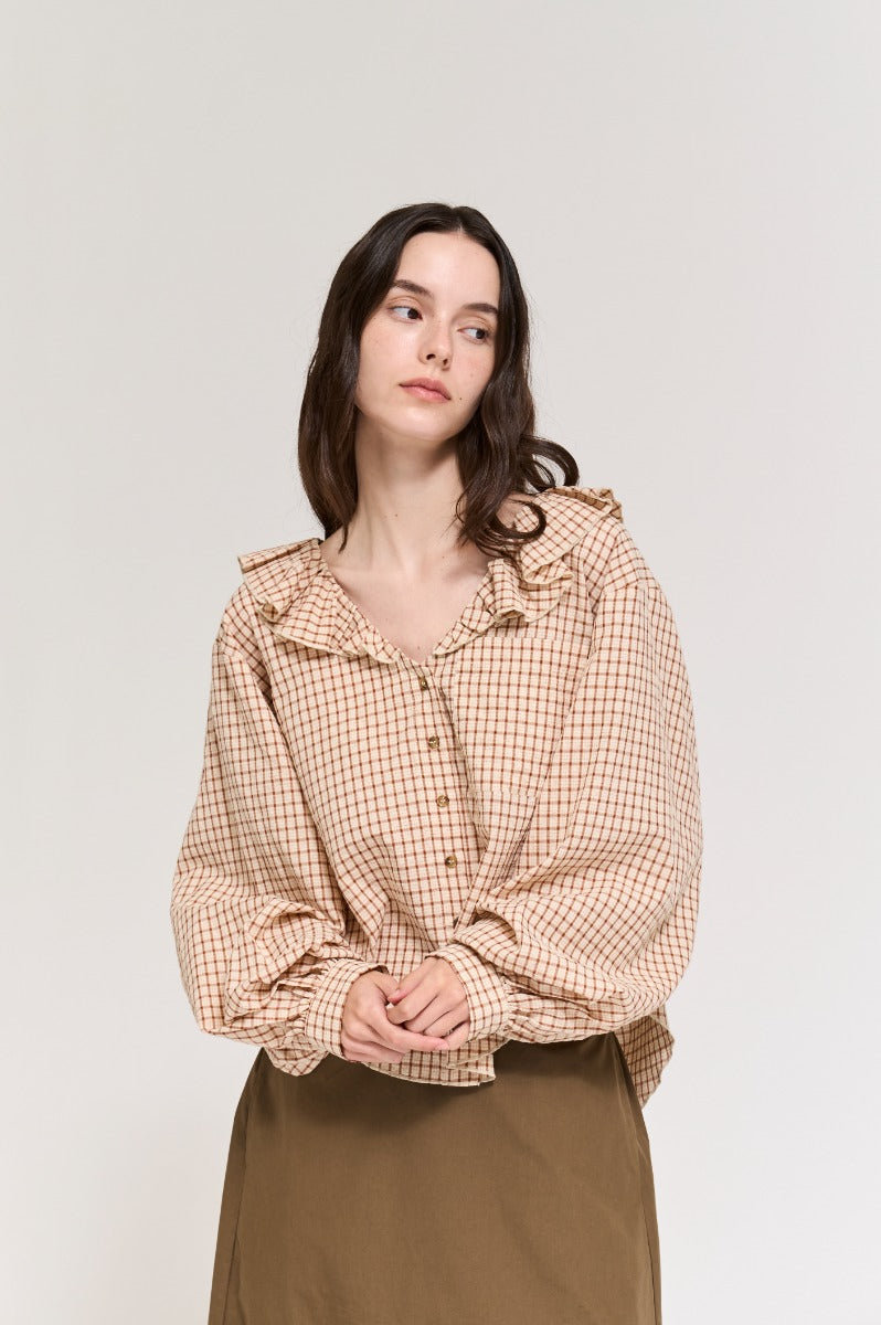 Ruffle Plaid blouse