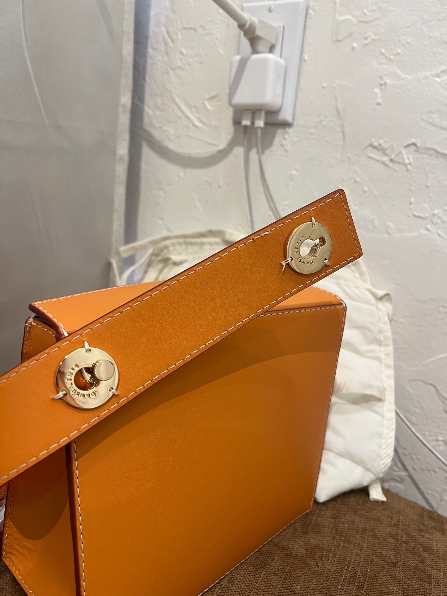 Danse Lente Zoe orange bag