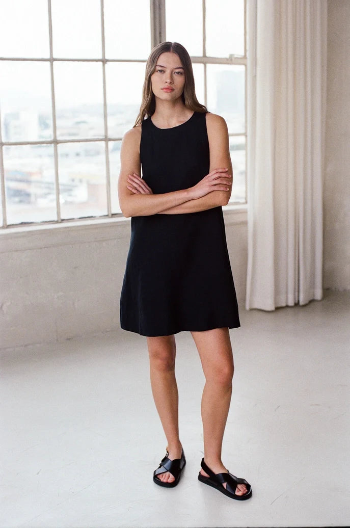 Novella Black Linen Dress