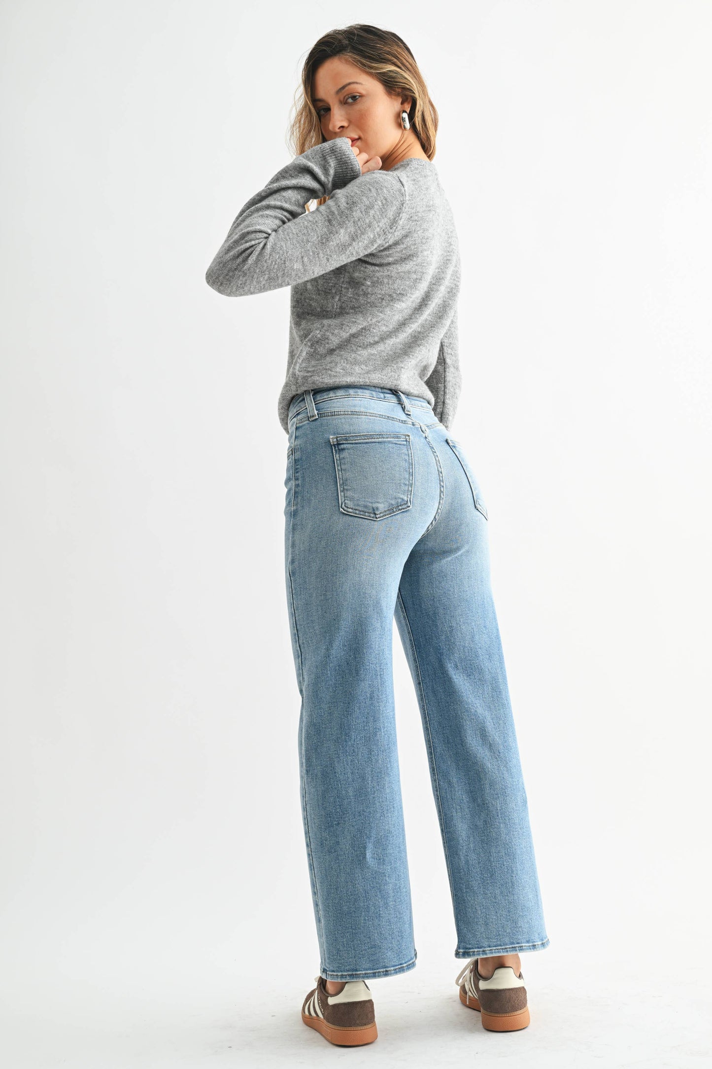 The Slim Wide Leg | Medium Denim