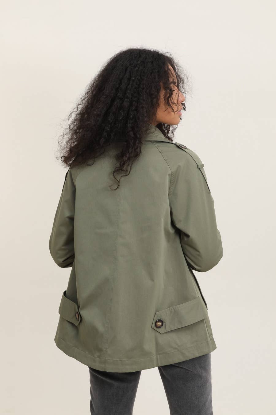Short trench coat with hidden buttons| Khaki
