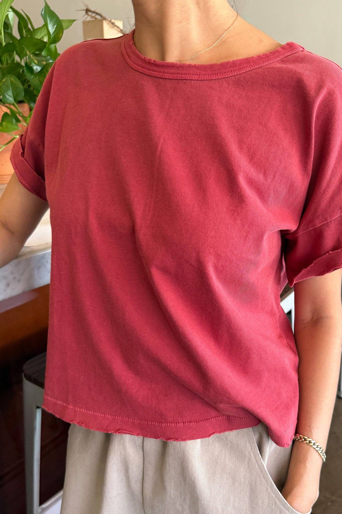 Vintage Fille Tee | Crayon Red