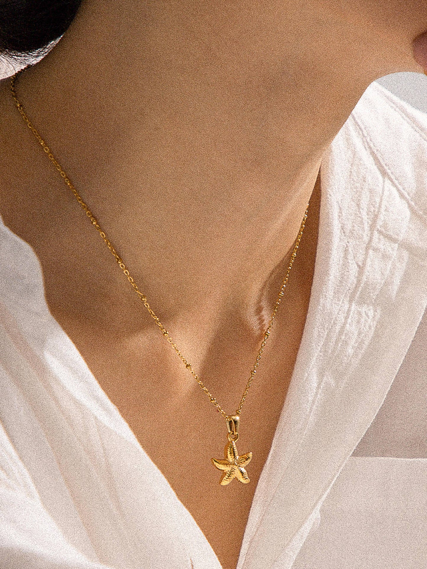 Astraia Star Necklace