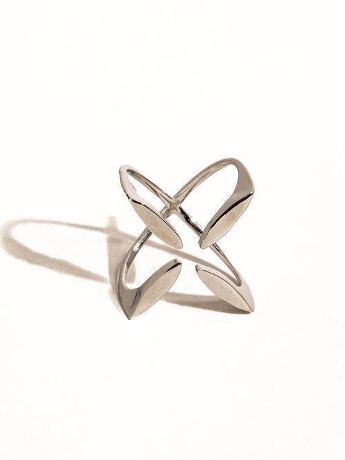 Peliah 18K Gold Non-Tarnish x Cross Ring: Silver