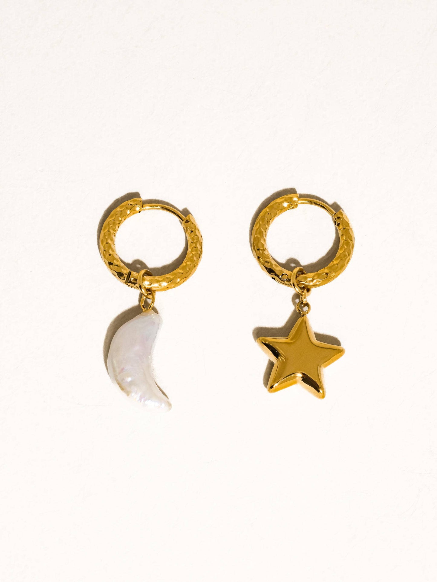 Tillyn Mismatch Moon and Star Earring