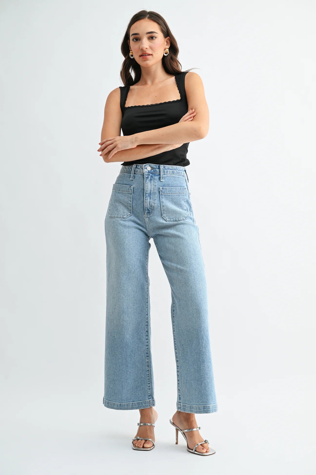 Patch Pocket Wide Leg Jeans
