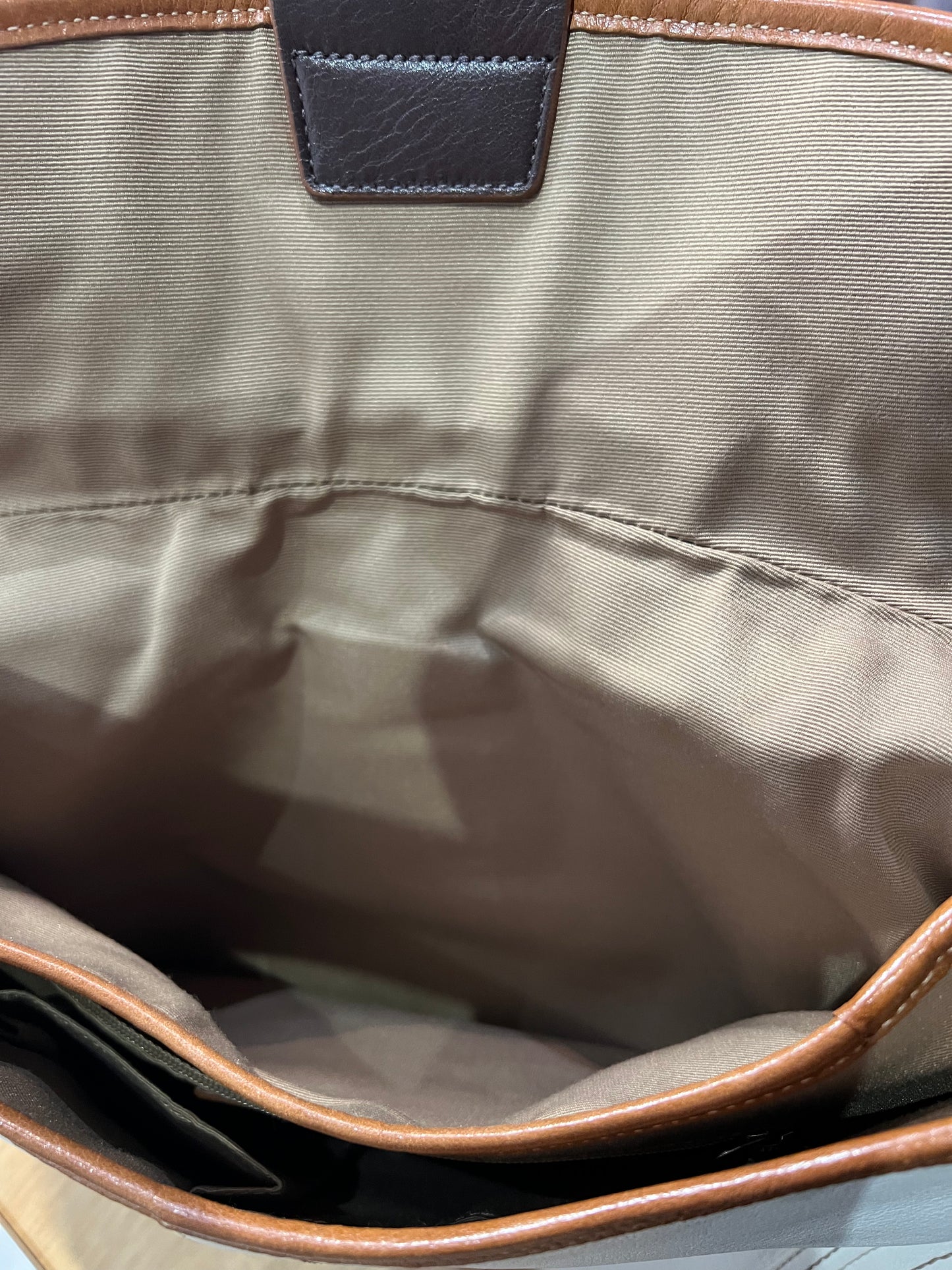 Coach Vintage White/Brown SOHO Shoulder Bag