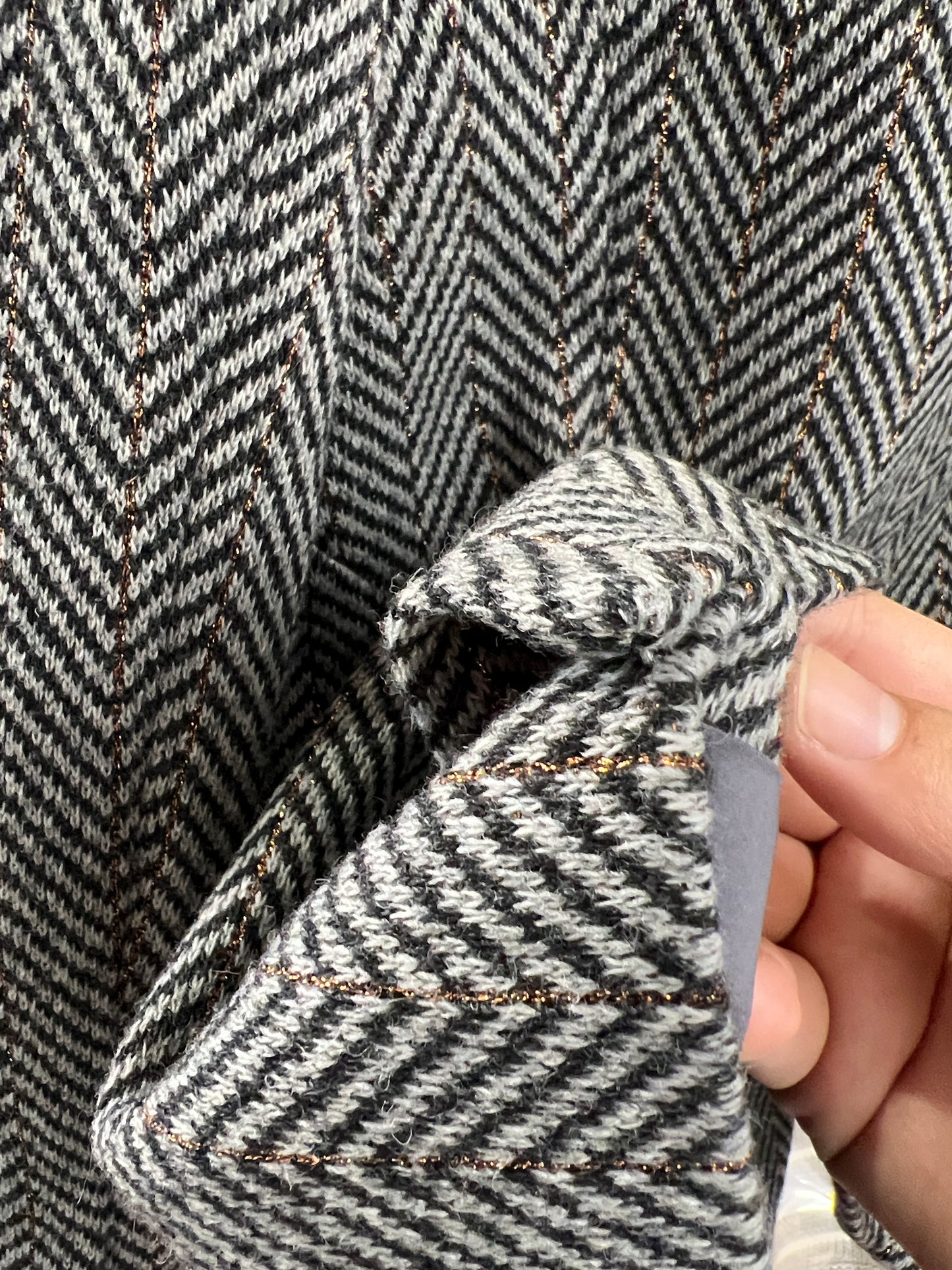 L’AGENCE Herringbone Patterned Blazer
