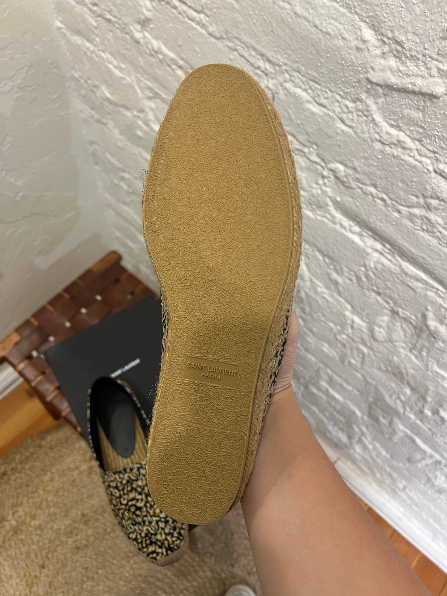 Saint Laurent Signature Espadrilles in Nero Multicolor
