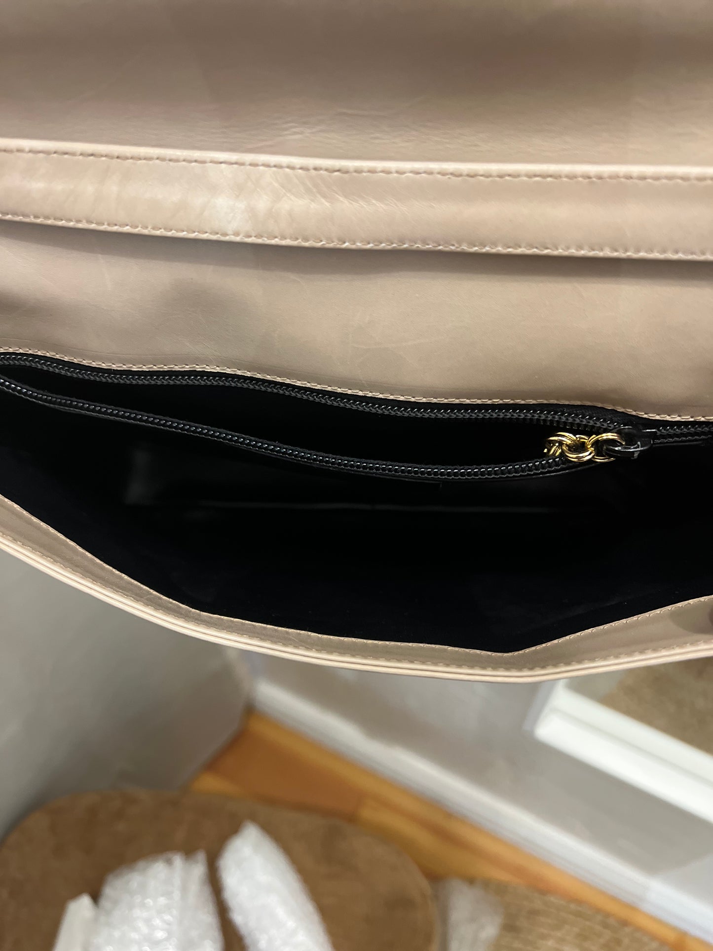 Salvatore Ferragamo Messenger Bag