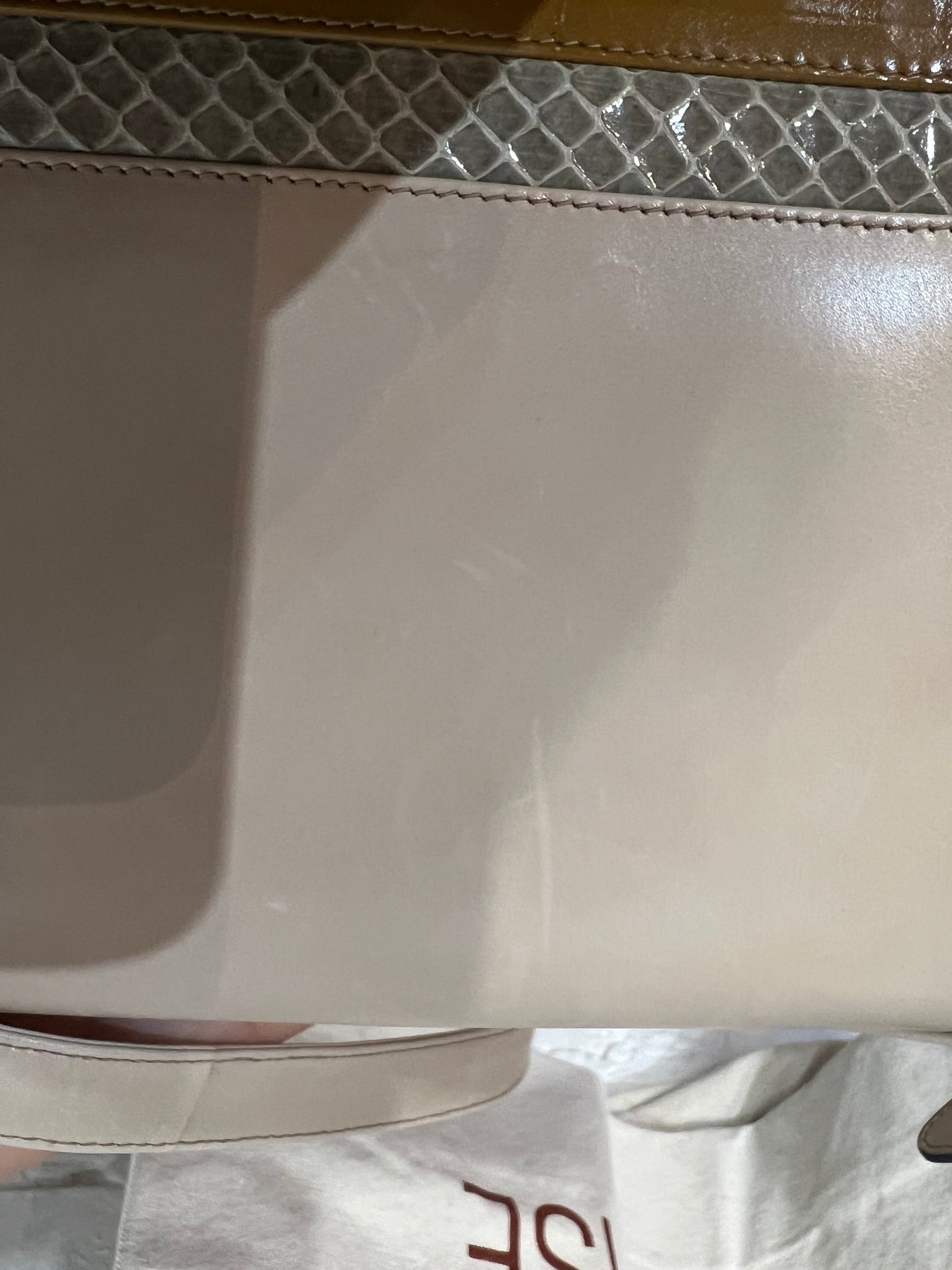 Salvatore Ferragamo Messenger Bag