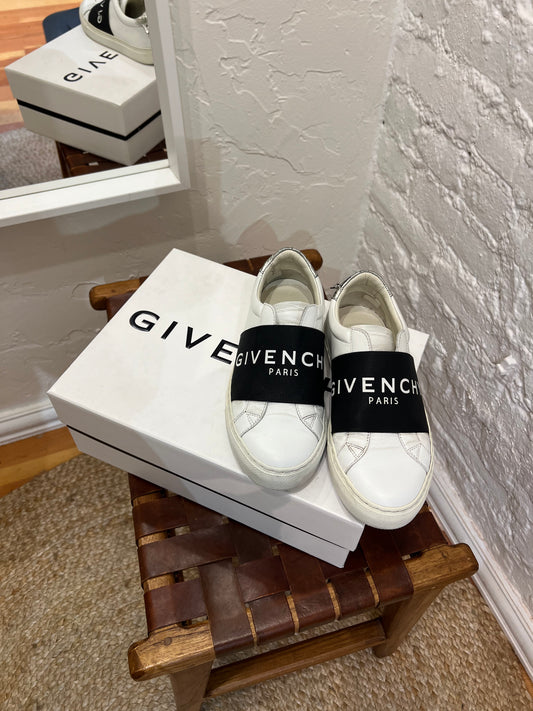 Givenchy Urban Street Sneakers