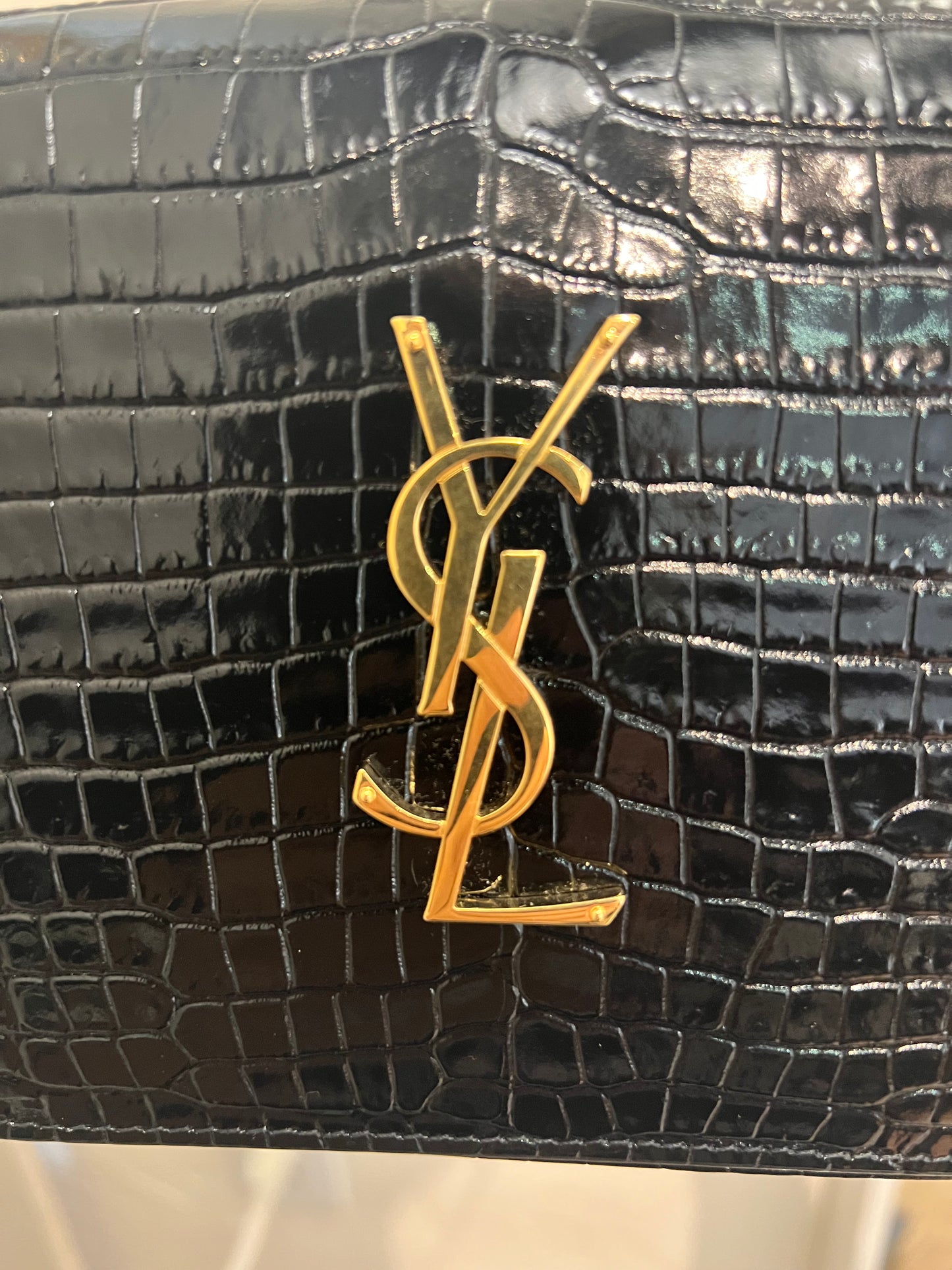 Cassandre Chain Wallet in Crocodile-Embossed Shiny Leather