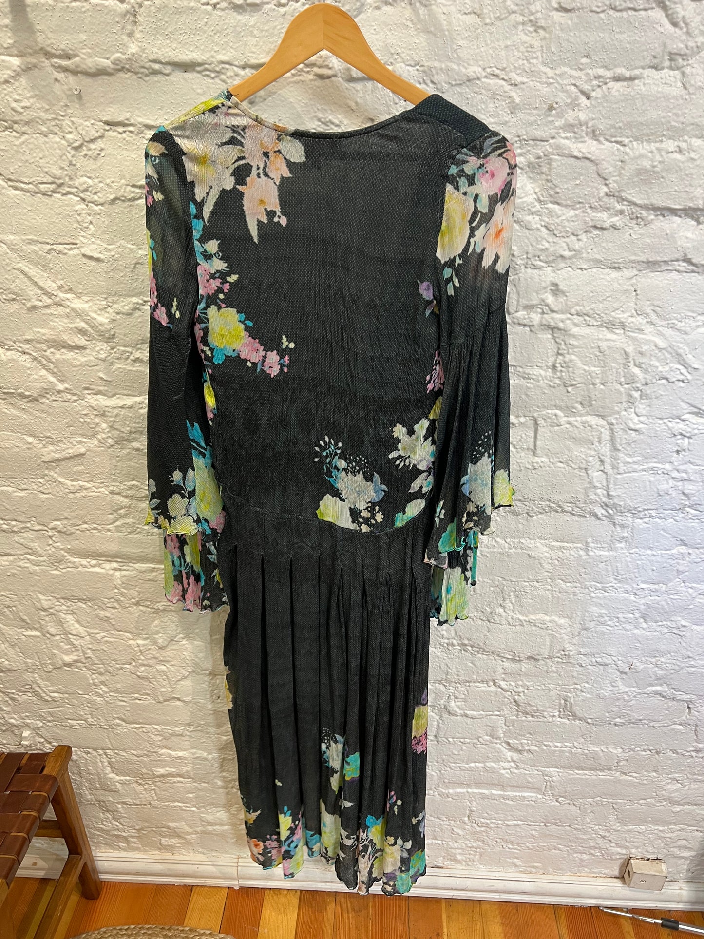 Rococo Sand Aita Cape