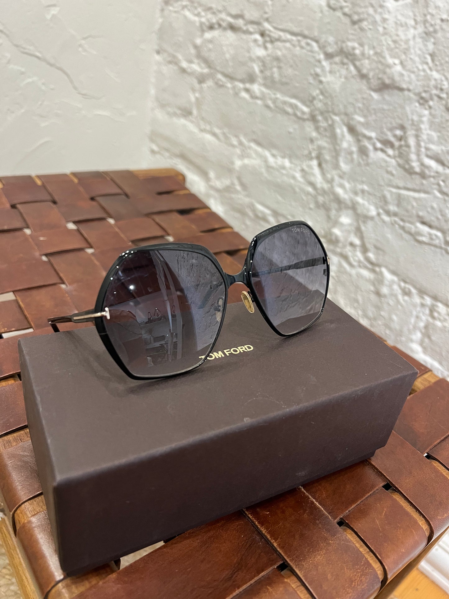 Tom Ford Fonda-02 (FT0912 01B) Sunglasses