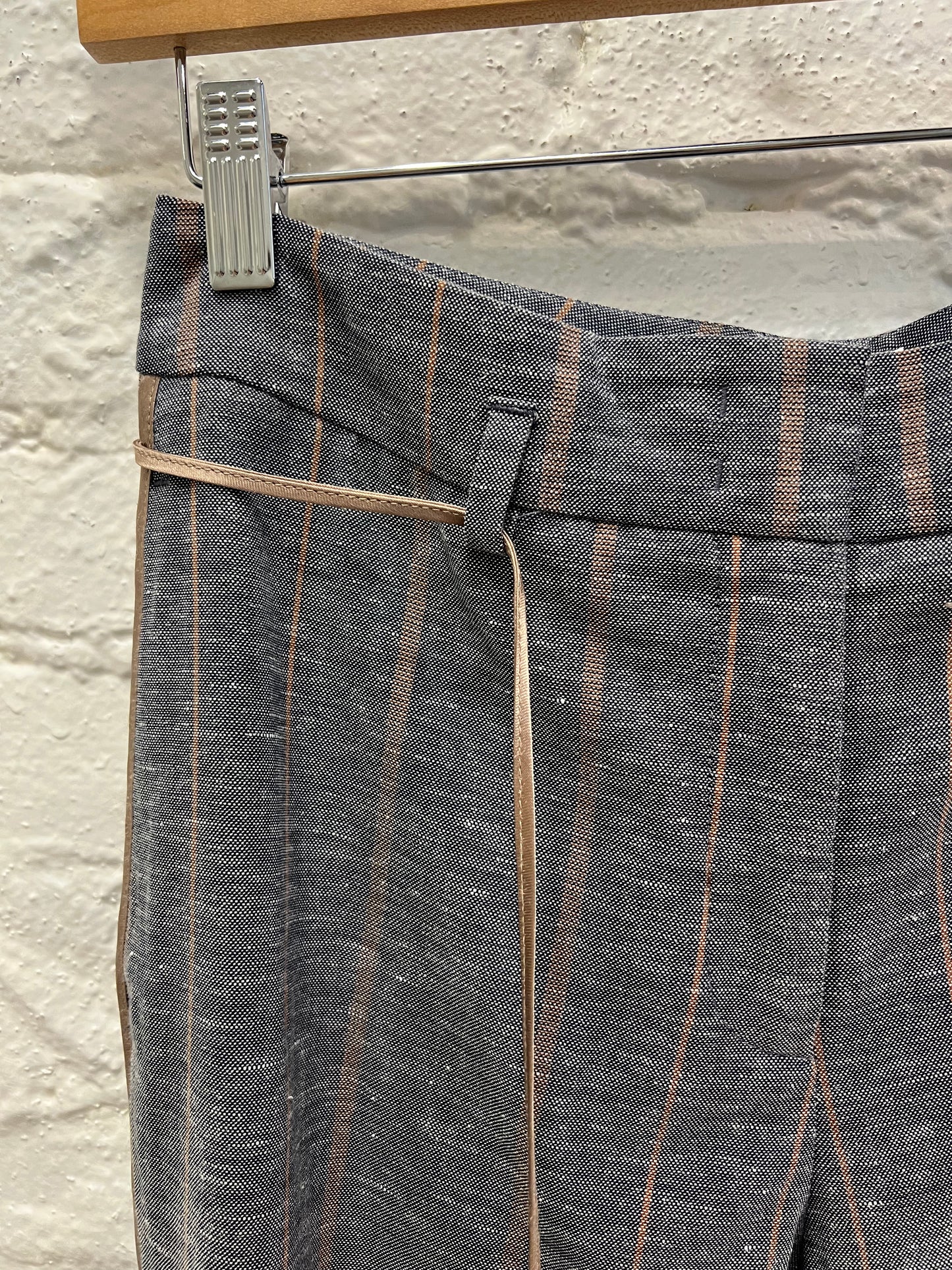 Peserico grey striped pants