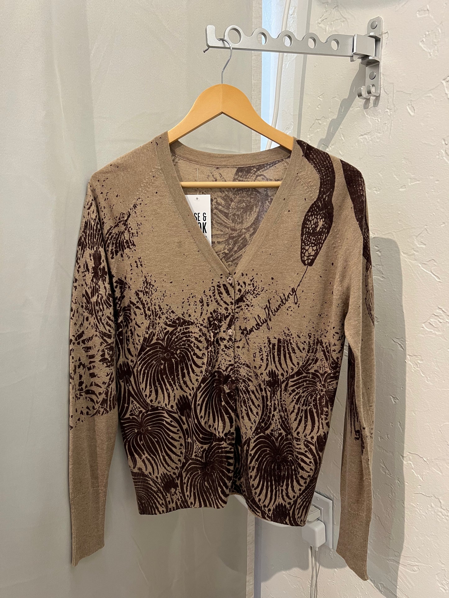 Friendly Hunting buttoned silk blend cardigan