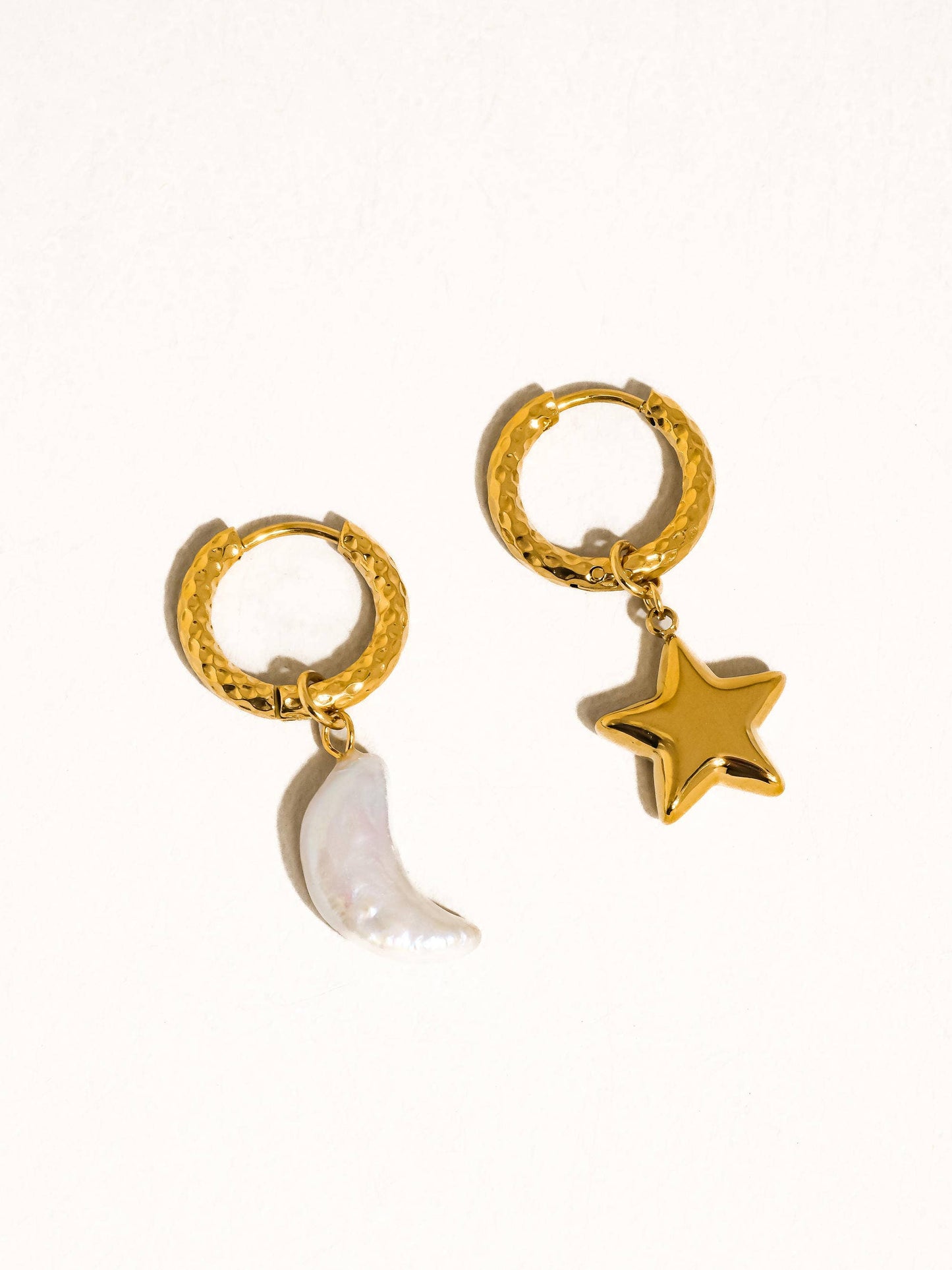 Tillyn Mismatch Moon and Star Earring