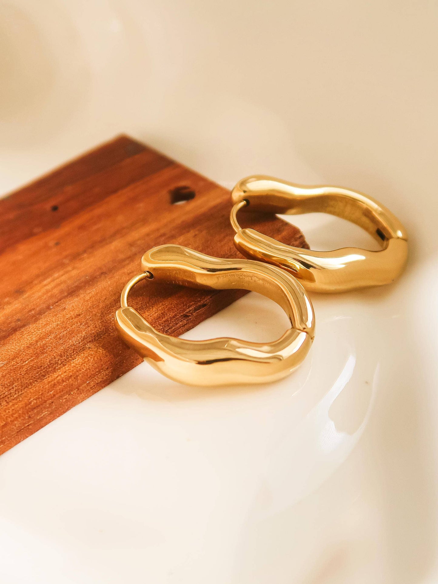 Darcy  Oval Hoop Earring