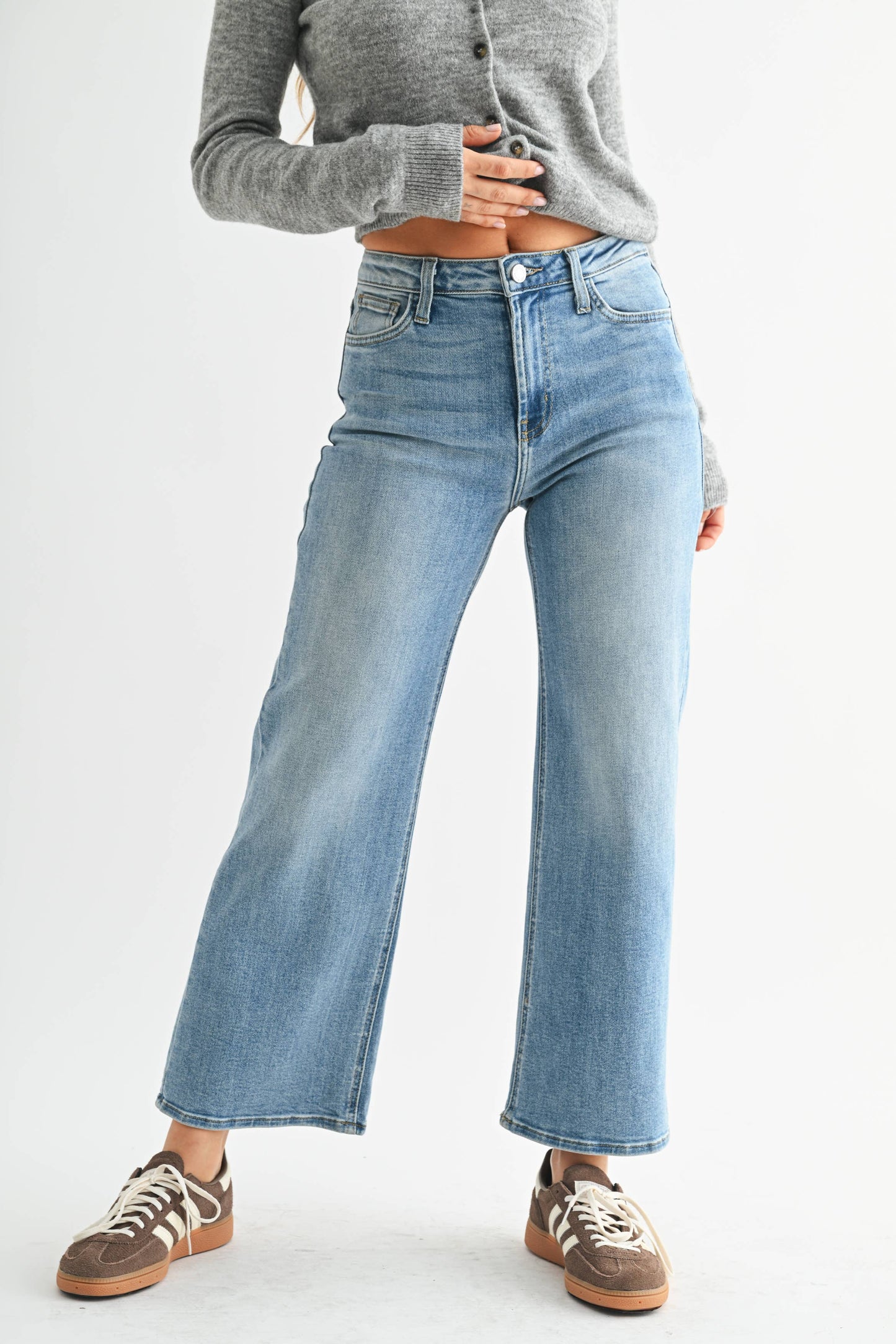 The Slim Wide Leg | Medium Denim